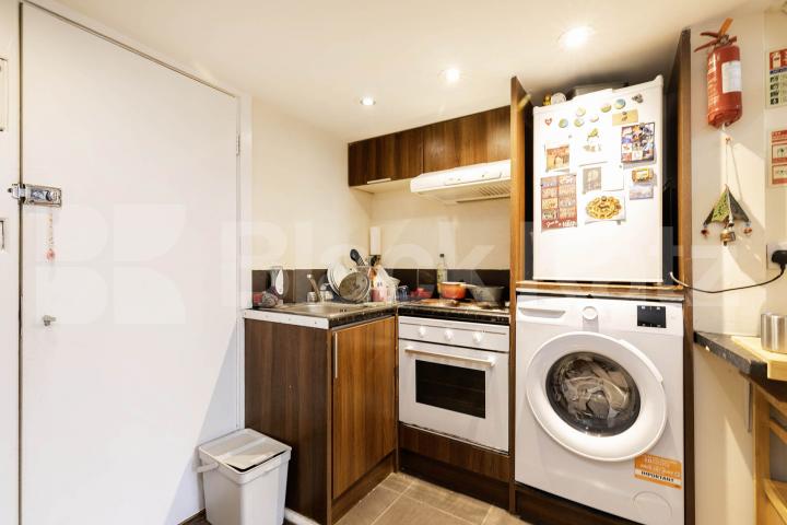 			Studio Apartment, 1 bath, 1 reception Apartment			 Sutherland Avenue, Maida Vale